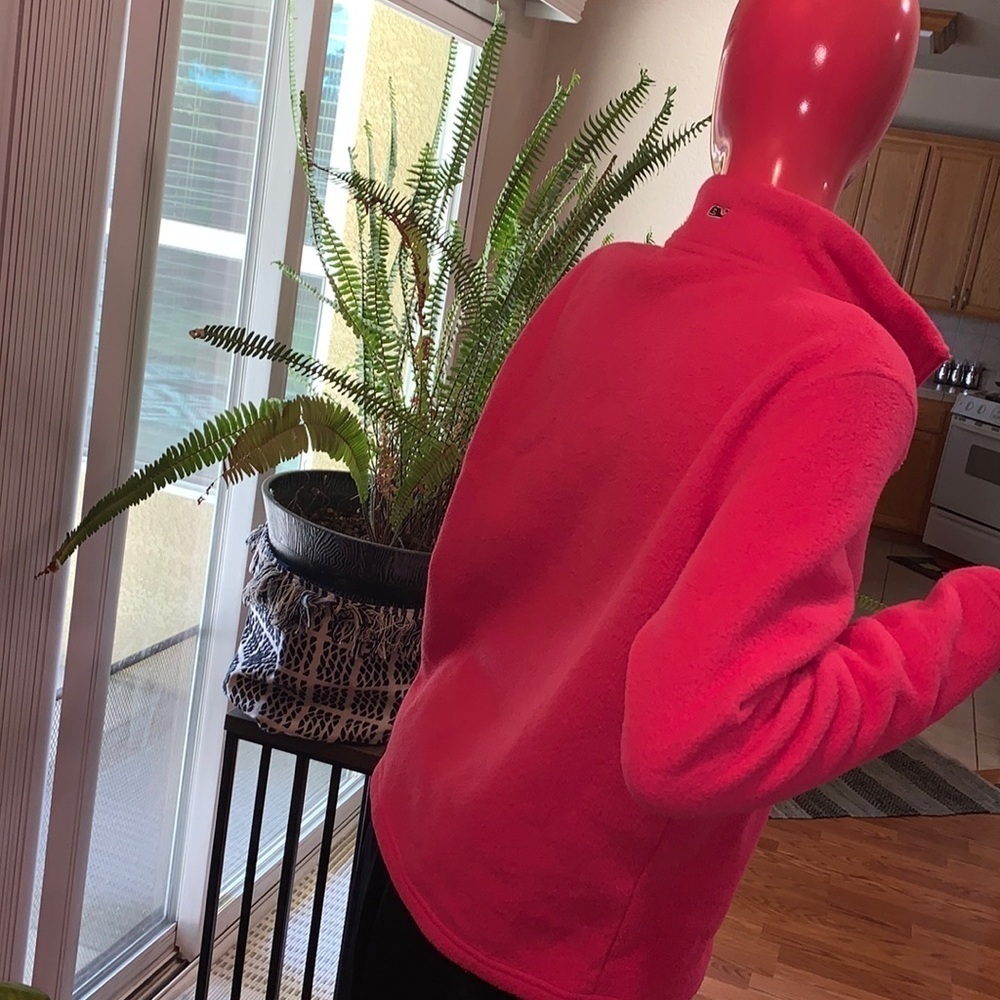 Vineyard Vines - Picture 6 of 13